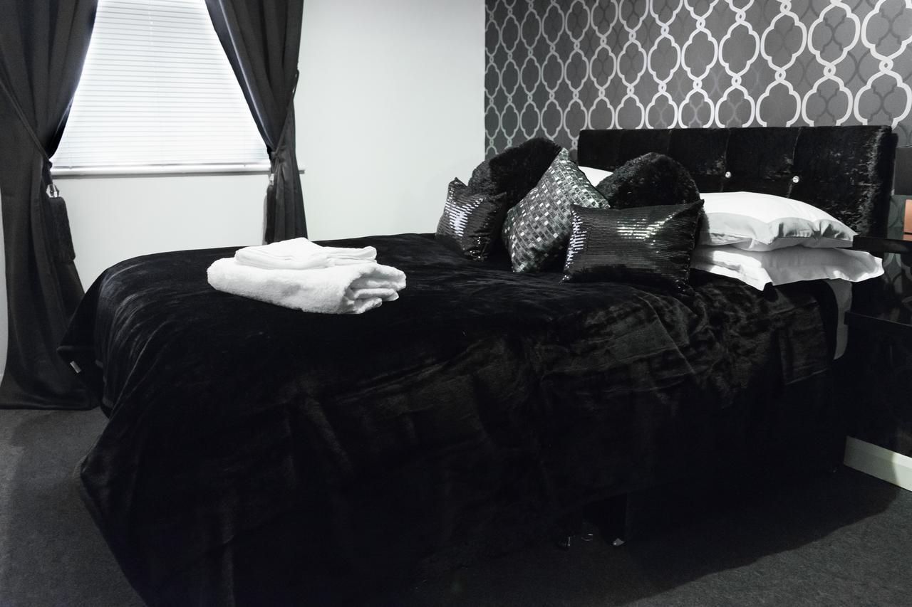 Hullidays - Theatre Side Apartment - Refurbished 2023 Кингстън ъпон Хъл Екстериор снимка