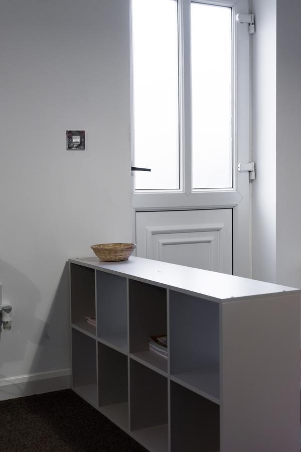Hullidays - Theatre Side Apartment - Refurbished 2023 Кингстън ъпон Хъл Екстериор снимка